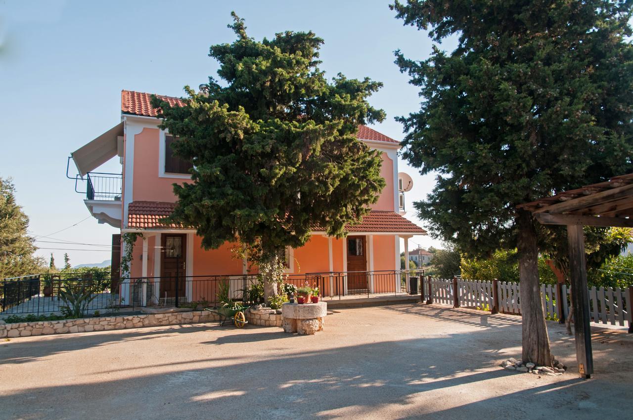 Villa Tettix 피스카던 외부 사진